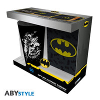 
              Batman, Set de Regalo, DC COMICS, Vaso grande, Pin coleccionable y libreta de notas
            